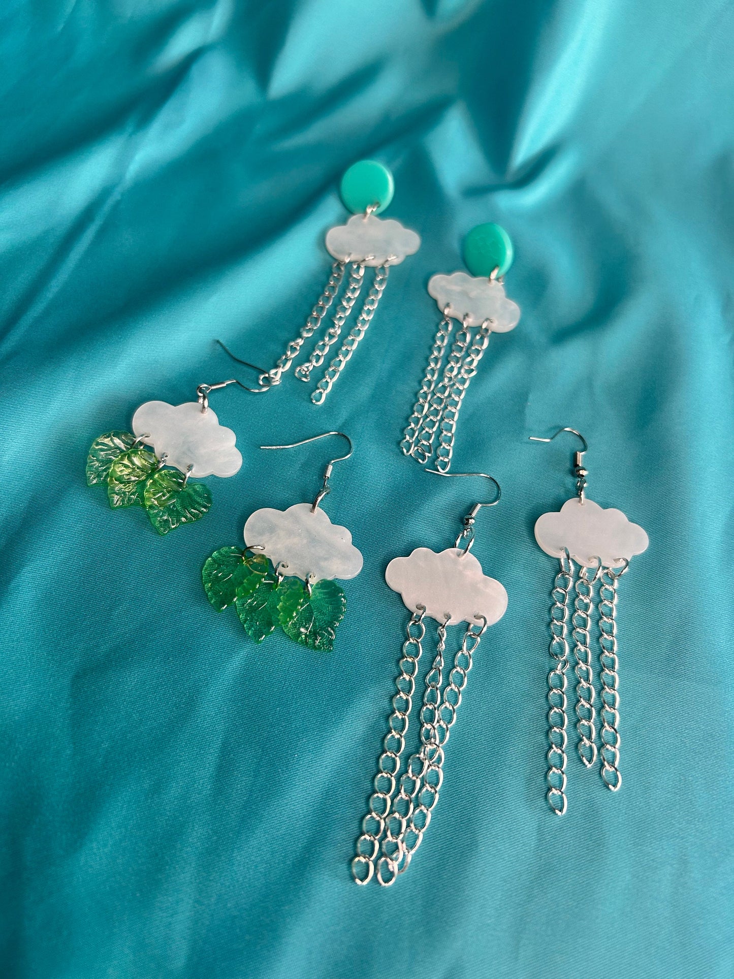 Cloud Earrings | Pearleascent with Dangle Chain Rain