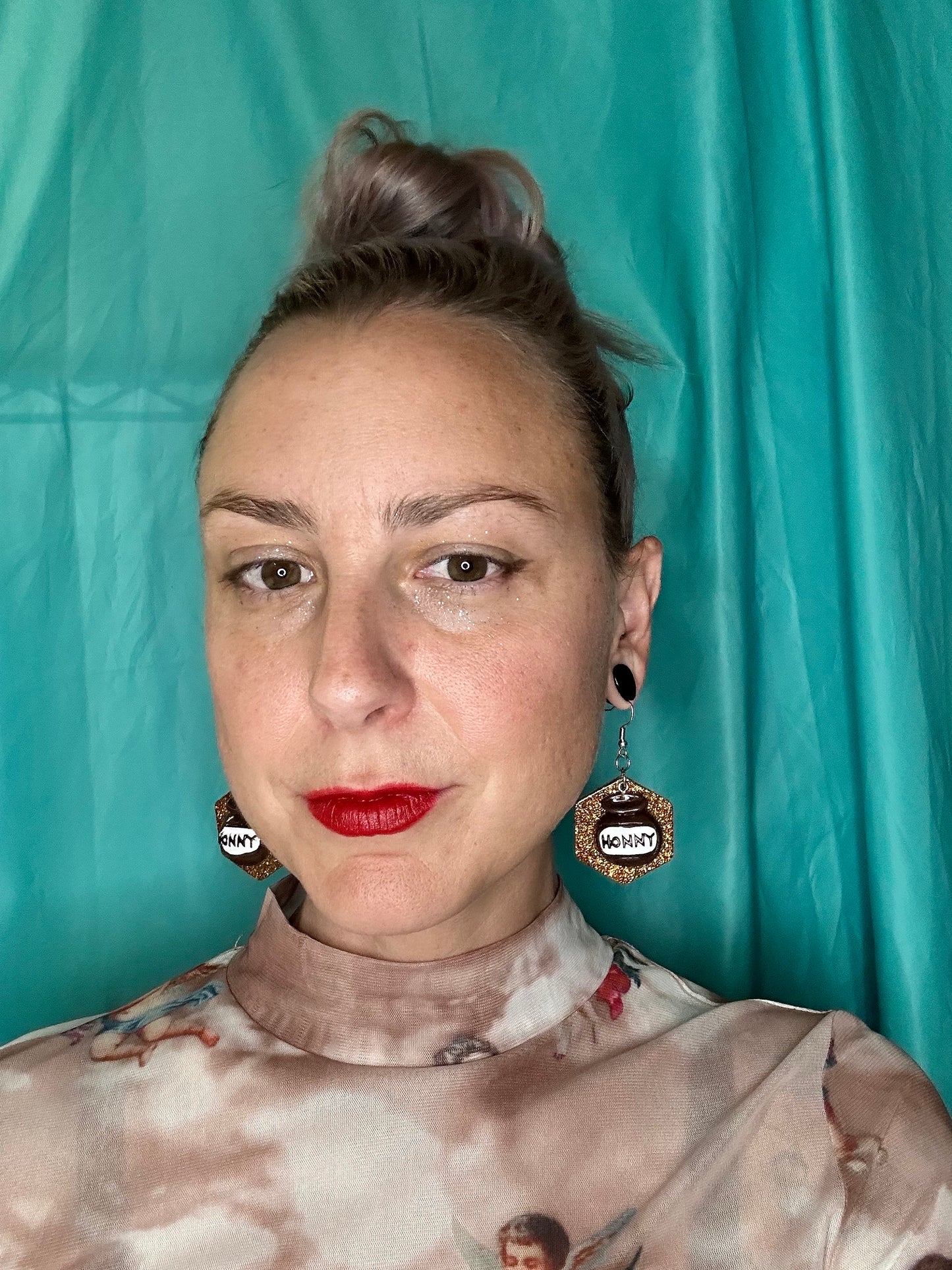 Handmade Glitter Resin Dangle Earrings: Honey Pot Charm