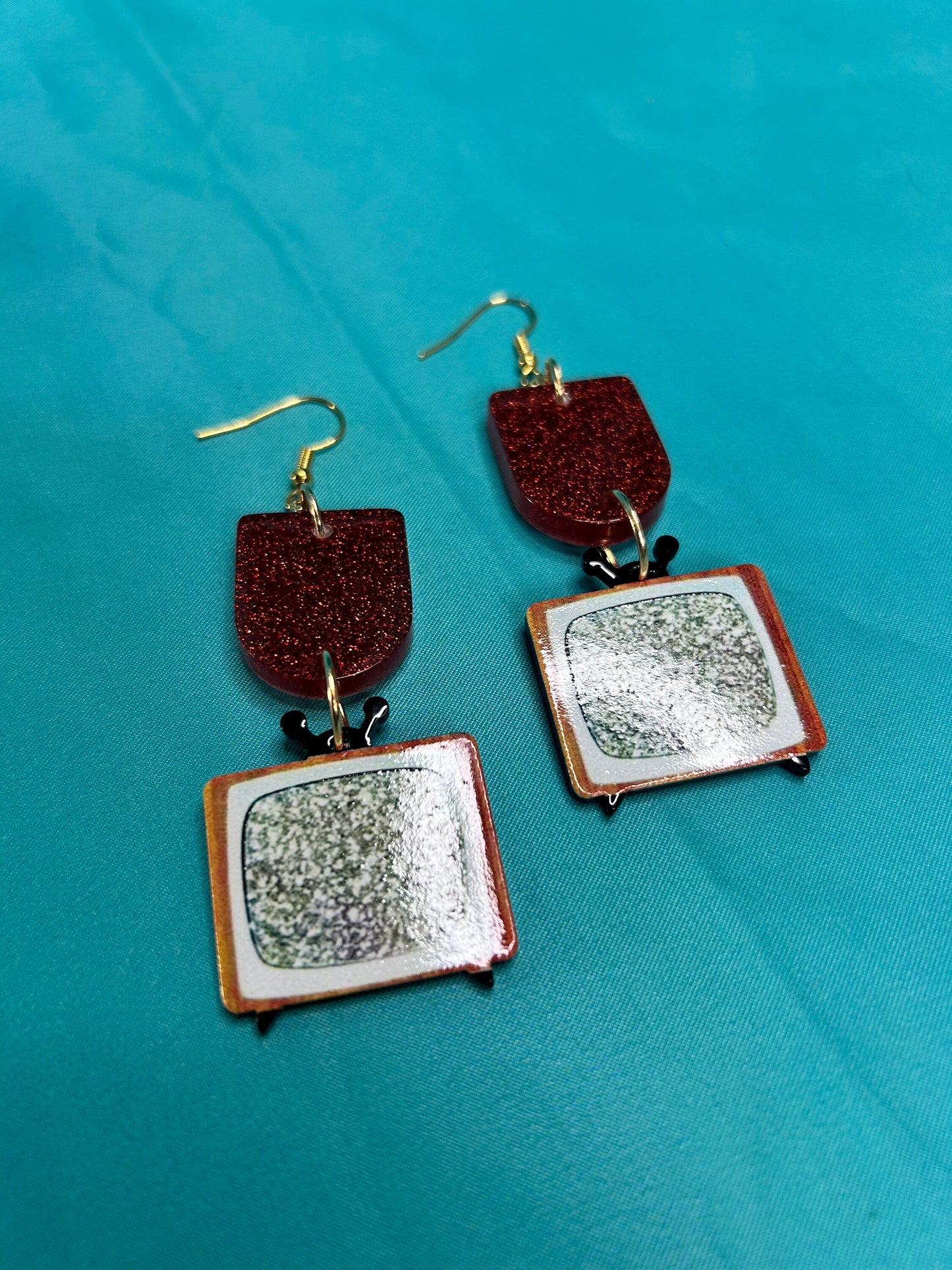 TV and Movie Earrings | Coose Your Style | Are You Afraid Of The Dark or TV Static