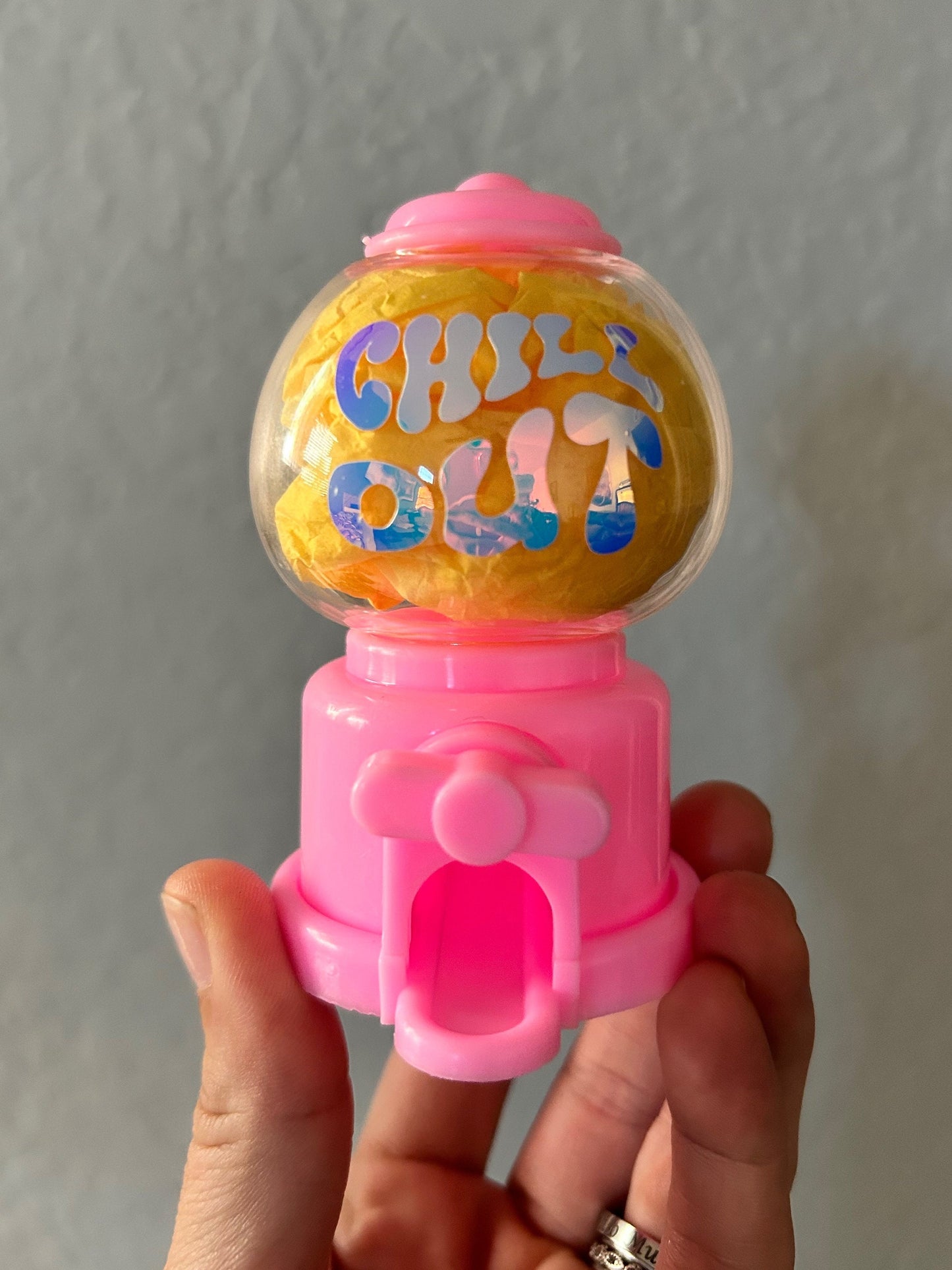 Chill Out Candy Dispenser: Desktop Pill Organizer