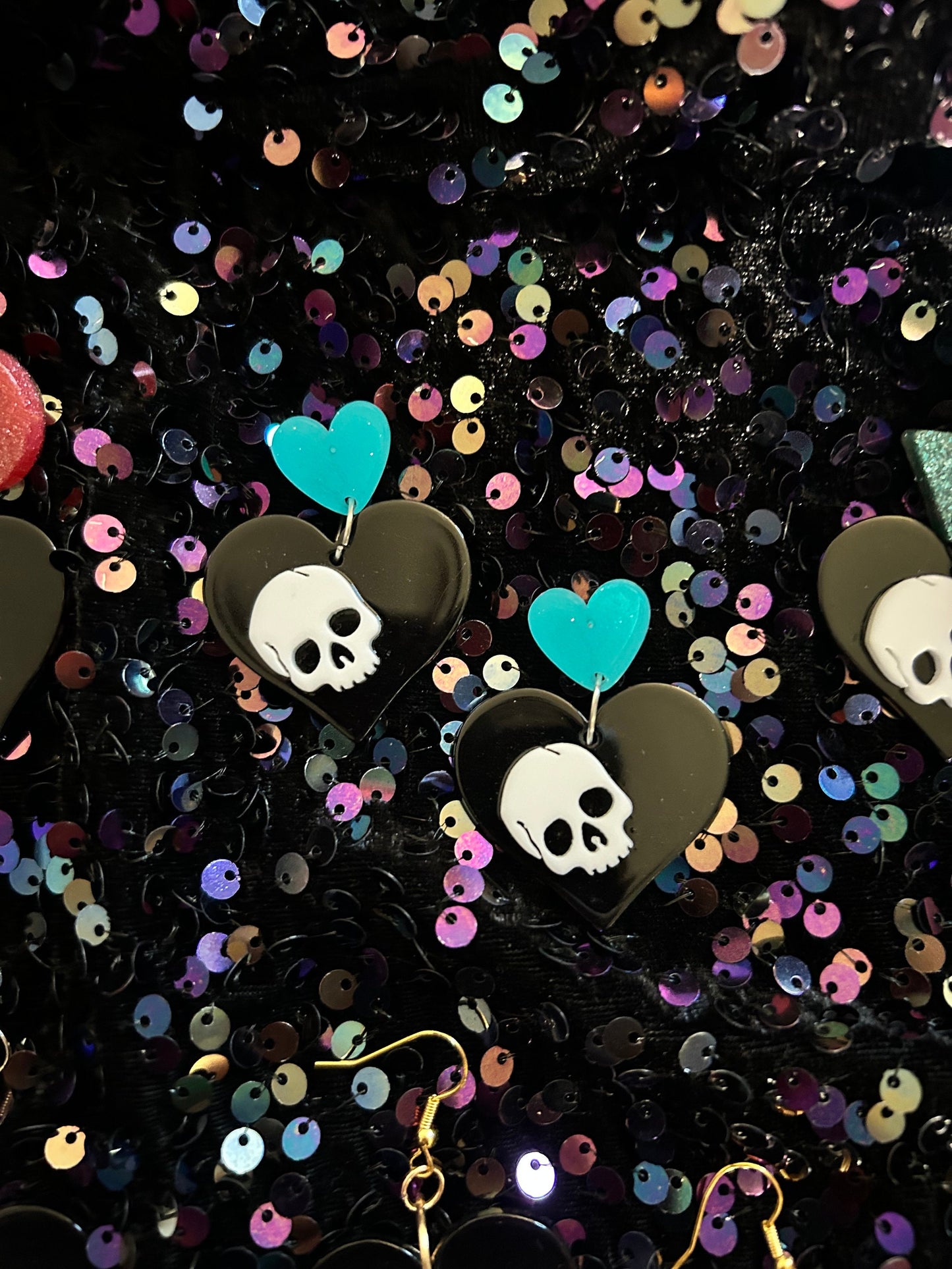 Skull Heart Drop Earrings: Goth Y2K Earrings